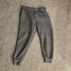 boys grey joggers. size 5/6.